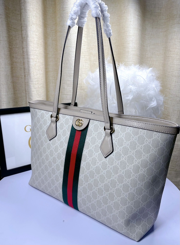 激安グッチバッグコピー側面デザイン